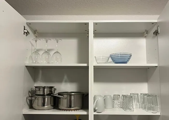 Apartment Schöne Für Tagesgäste, Studenten Oder Handwerker, Gablenz, öpnv Direkt Vor Der Tür, Internet&tv Inkl Chemnitz